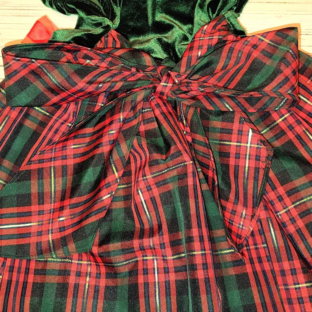 Christmas Green Velvet with Red/Green/Gold Plaid  Girl's Dress. Size 4T.